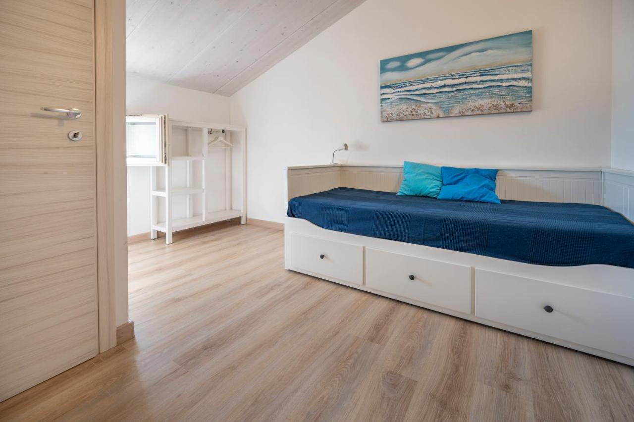 Luci Apartment Sea Beach อาโวลา ภายนอก รูปภาพ