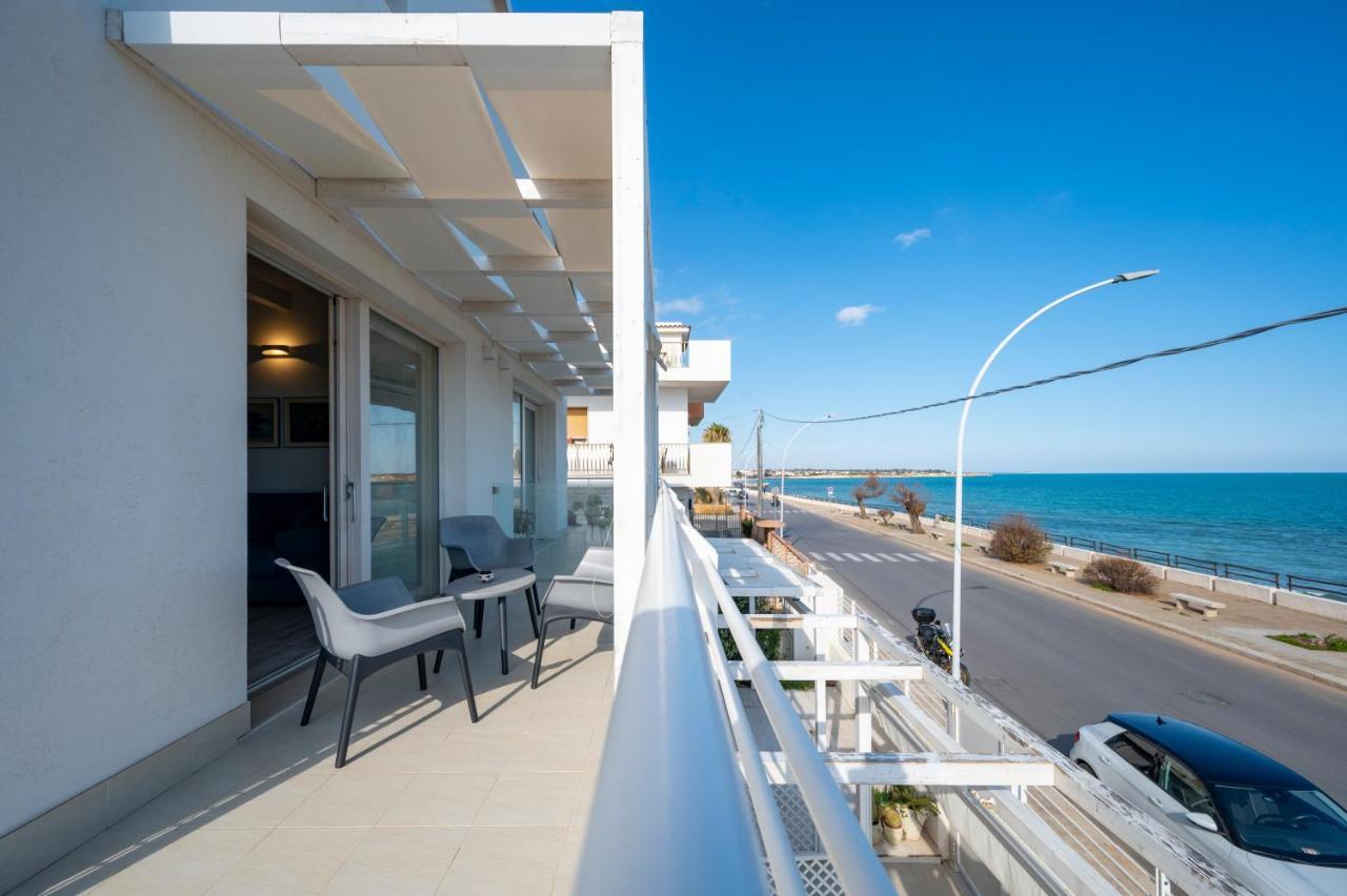 Luci Apartment Sea Beach อาโวลา ภายนอก รูปภาพ